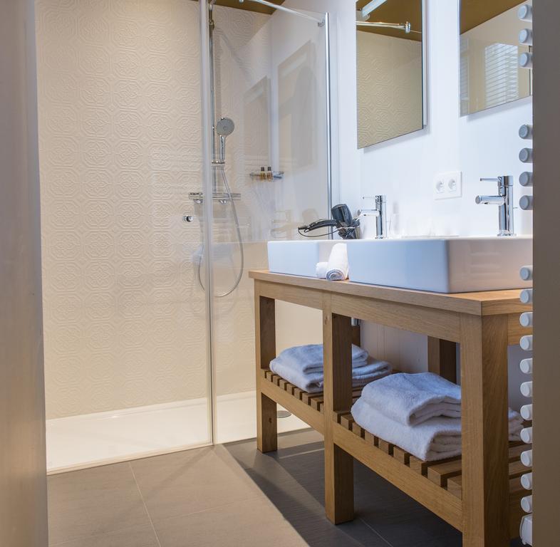 Le Clos D'Emile Bed & Breakfast Bordeaux Oda fotoğraf
