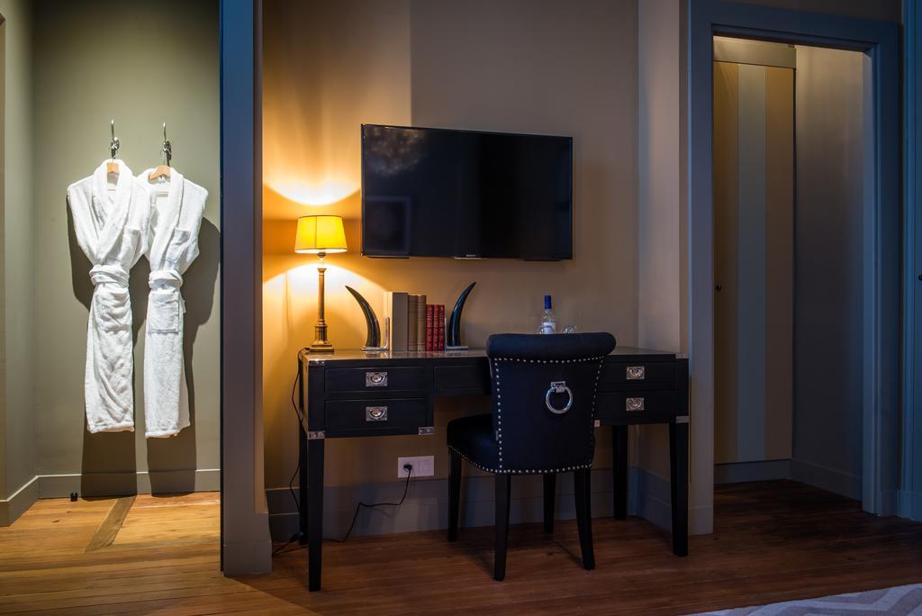 Le Clos D'Emile Bed & Breakfast Bordeaux Oda fotoğraf